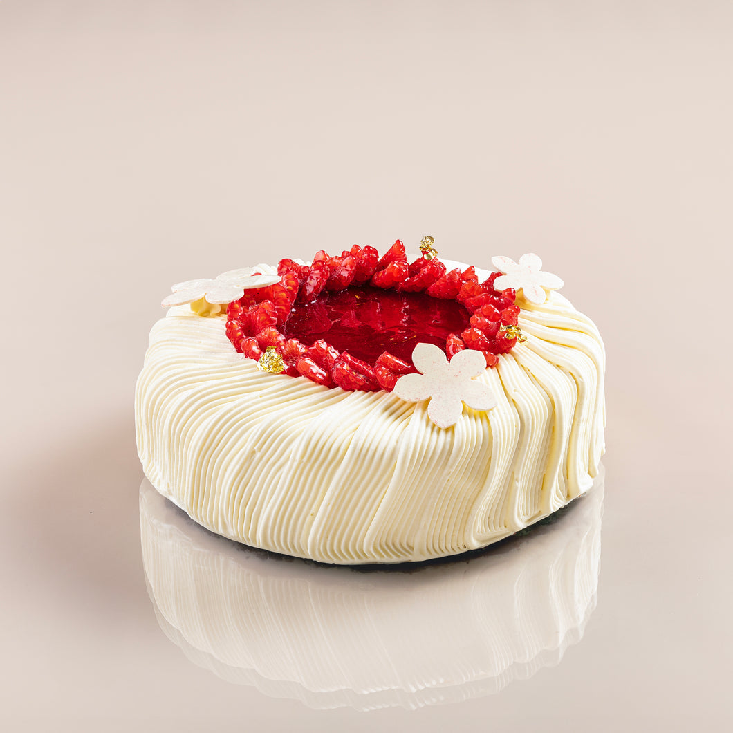 Vacherin Gelato Cake