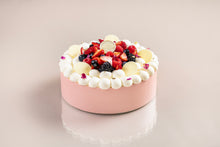 تحميل الصورة في عارض الاستوديو Berries &amp; Cream
