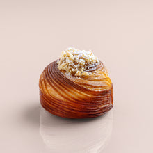 تحميل الصورة في عارض الاستوديو Apple Crumble Danish

