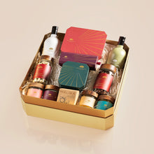 تحميل الصورة في عارض الاستوديو Signature Gift Box
